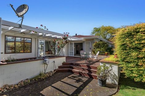 Photo of property in 14 Barry Avenue, Whakatane, 3120