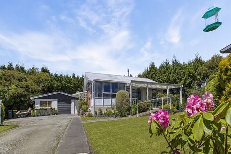 Photo of property in 8 Allan Street, Waimate, 7924