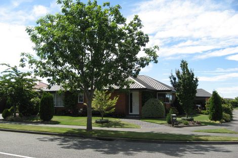 Photo of property in 61 Apsley Drive, Avonhead, Christchurch, 8042