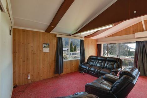 Photo of property in 35 Wesney Terrace, Kingston, Athol, 9793