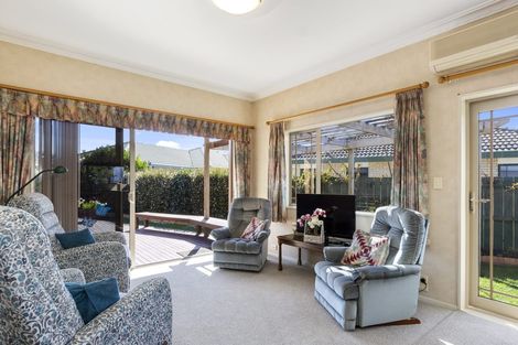 Photo of property in 28 Plateau Heights, Mount Maunganui, 3116