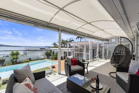 Photo of property in 100 Bramley Drive, Farm Cove, Auckland, 2012