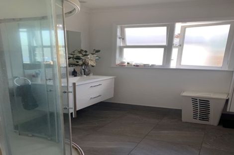 Photo of property in 35b Meeanee Road, Taradale, Napier, 4112