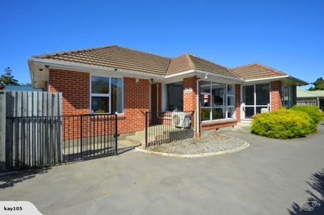 Photo of property in 99 Maidstone Road, Ilam, Christchurch, 8041