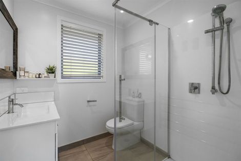 Photo of property in 15 Valley View Way, Bethlehem, Tauranga, 3110