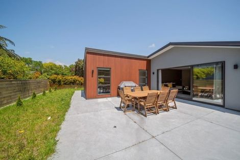 Photo of property in 3 Mackillop Way, Brooklands, New Plymouth, 4310