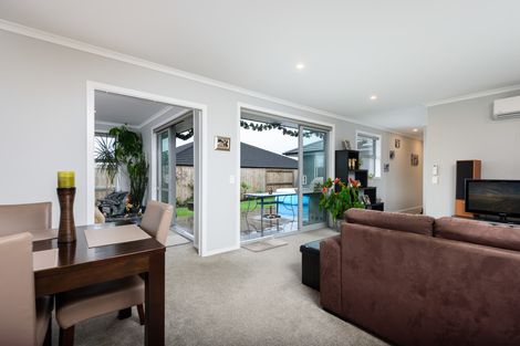 Photo of property in 17 Kanono Close, Papamoa Beach, Papamoa, 3118