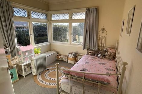 Photo of property in 40 Napier Road, Havelock North, 4130