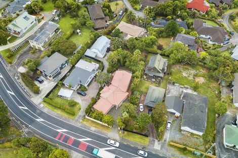 Photo of property in 105 Browns Bay Road, Browns Bay, Auckland, 0630