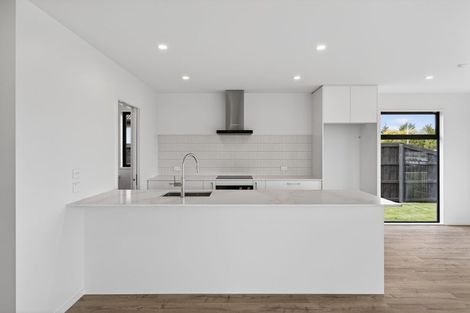 Photo of property in 49 Ruataniwha Avenue, Rangiora, 7400