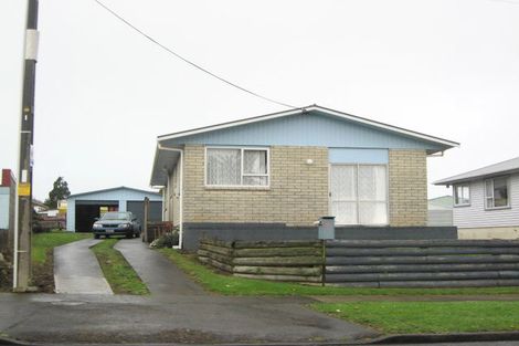 Photo of property in 44 Bayly Street, Waitara, 4320