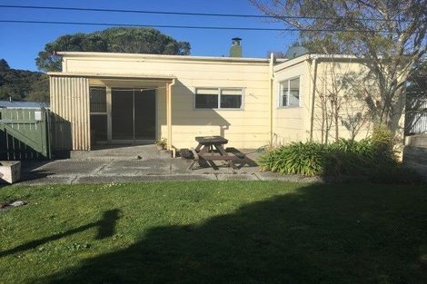 Photo of property in 16 High Street, Greymouth, 7805
