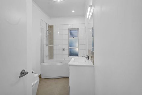 Photo of property in 67 Doralto Road, Frankleigh Park, New Plymouth, 4310