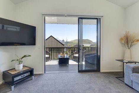 Photo of property in 5a Glenelg Lane, Jacks Point, 9371