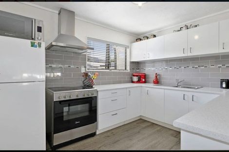 Photo of property in 28 Pukehangi Road, Pukehangi, Rotorua, 3015