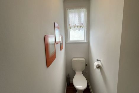 Photo of property in 6 Huxley Place, Glen Innes, Auckland, 1072