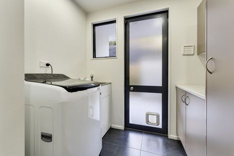 Photo of property in 54 Coster Street, Enner Glynn, Nelson, 7011