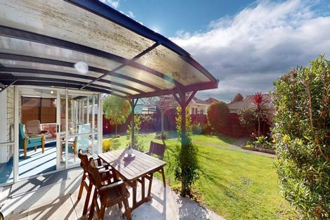 Photo of property in 1 Saint Annes Street, Levin, 5510