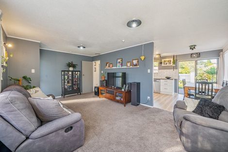 Photo of property in 6 Topaz Street, Birchville, Upper Hutt, 5018