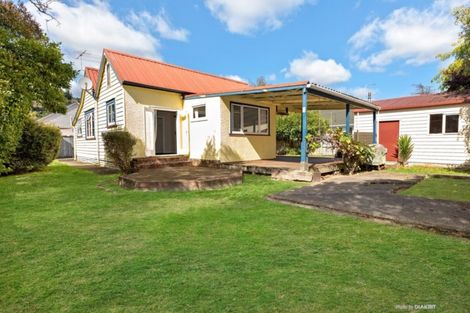 Photo of property in 5 Mangaroa Hill Road, Clouston Park, Upper Hutt, 5018