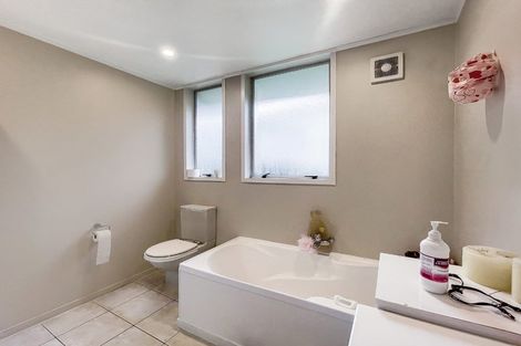 Photo of property in 61 Cunliffe Street, Churton Park, Wellington, 6037