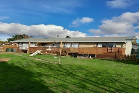 Photo of property in 6 Rewarewa Street, Owhata, Rotorua, 3010