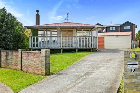 Photo of property in 10 Serjeant Street, Henderson, Auckland, 0612