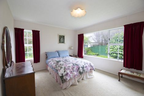 Photo of property in 37 Guppy Road, Greenmeadows, Napier, 4112