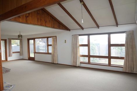 Photo of property in 75 Maidstone Road, Ilam, Christchurch, 8041