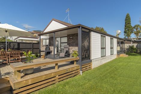 Photo of property in 4 Rutherford Street, Otumoetai, Tauranga, 3110