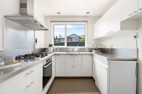 Photo of property in 16 Farquharson Street, Opoho, Dunedin, 9010