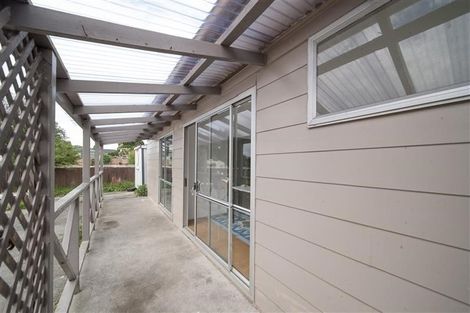 Photo of property in 13 Harrow Place, Manurewa, Auckland, 2102