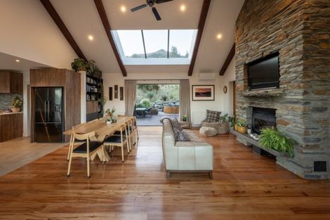 Photo of property in 1147b Lake Hawea-albert Town Road, Albert Town, Wanaka, 9382