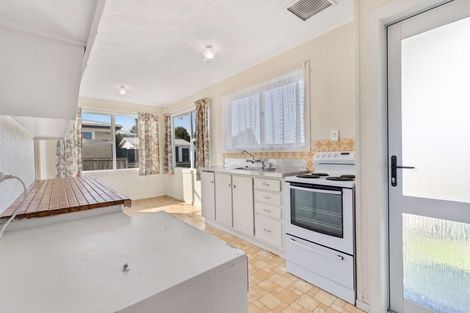 Photo of property in 17 France Street, Waiuku, 2123