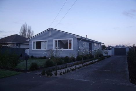 Photo of property in 9 Vagues Road, Northcote, Christchurch, 8052