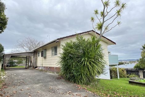 Photo of property in 22 Redwood Drive, Massey, Auckland, 0614