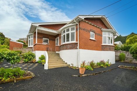 Photo of property in 34 Grandview Crescent, Opoho, Dunedin, 9010