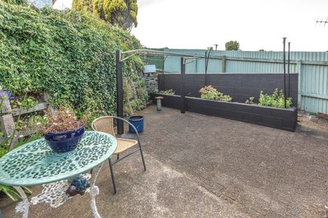 Photo of property in 10 Caius Avenue, Gonville, Whanganui, 4501