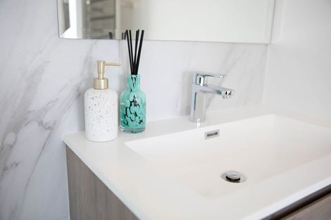 Photo of property in 71 Tahuhu Road, Mount Wellington, Auckland, 1062