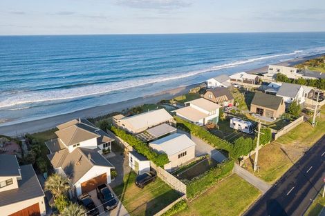Photo of property in 151 Pukehina Parade, Pukehina, Te Puke, 3189