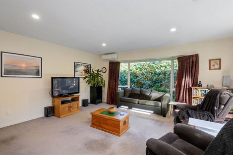 Photo of property in 3a Hadlow Place, Burnside, Christchurch, 8041