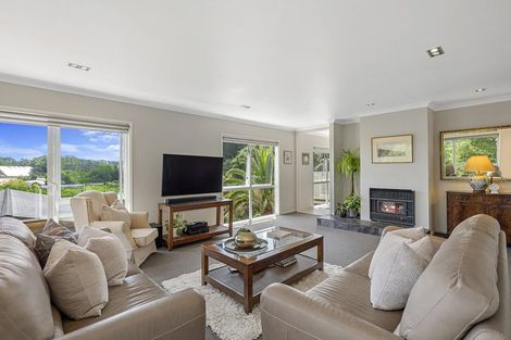 Photo of property in 16b Maunganui Road, Birkenhead, Auckland, 0626