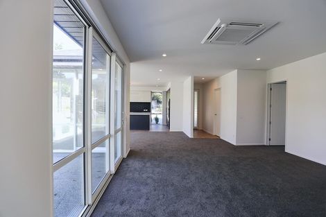 Photo of property in 16 Redwoods Lane, Helensburgh, Dunedin, 9010
