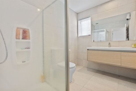 Photo of property in 100 Matairangi Avenue, Totara Heights, Auckland, 2105