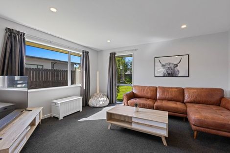 Photo of property in 25 Elba Crescent, Halswell, Christchurch, 8025