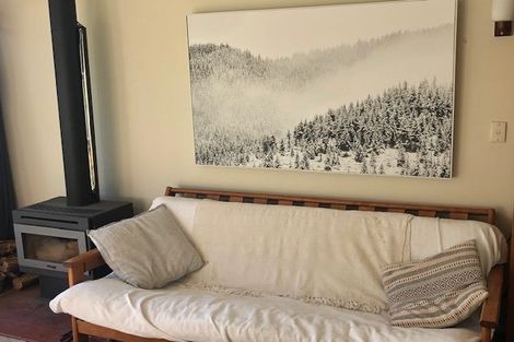 Photo of property in 65 Howard Road, Orere Point, Papakura, 2585