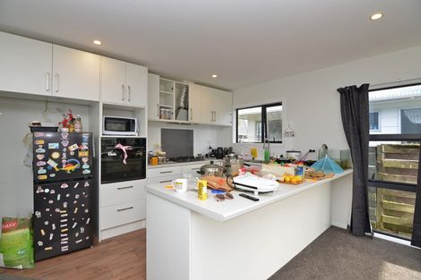 Photo of property in 38 Seddon Street, Wallaceville, Upper Hutt, 5018
