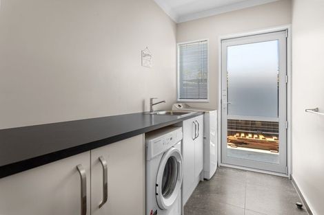 Photo of property in 12 Ballinger Place, Kaiapoi, 7630