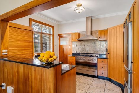 Photo of property in 30 Cuba Street, Takaro, Palmerston North, 4412