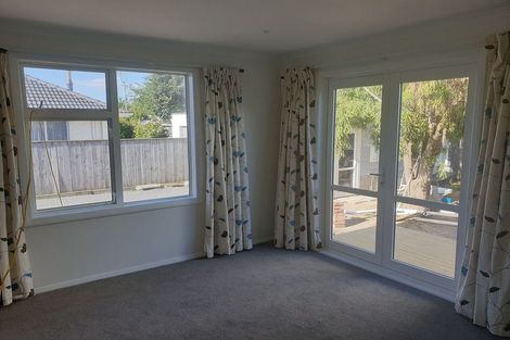 Photo of property in 42 Matatua Road, Raumati Beach, Paraparaumu, 5032